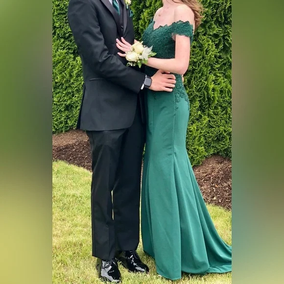 emerald green prom dresses 2024 2024 Long Sleeve High Neck Prom Dresses Emerald Green Lace Mermaid Evening Dress 2022 Formal Gowns Beaded Vestido Sirena Largo